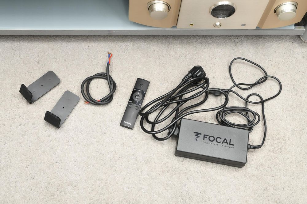 Soundbar Focal Dimension + Sub - zestaw premium, Klasa HI-END