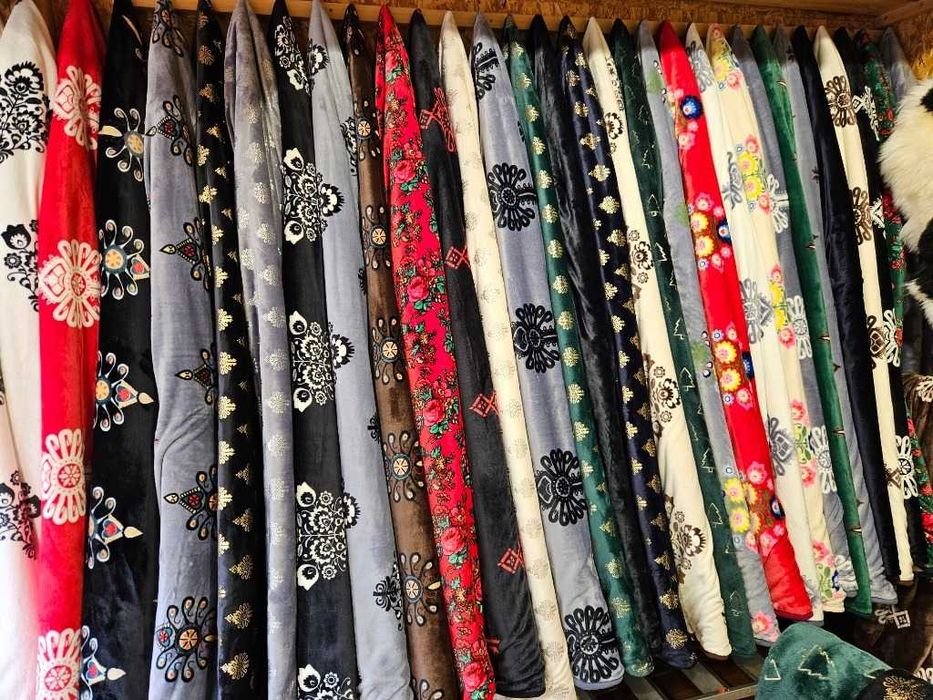 skóra owcza skóry owcze koce kołdry wełniane Narzuty dywany skóry krów