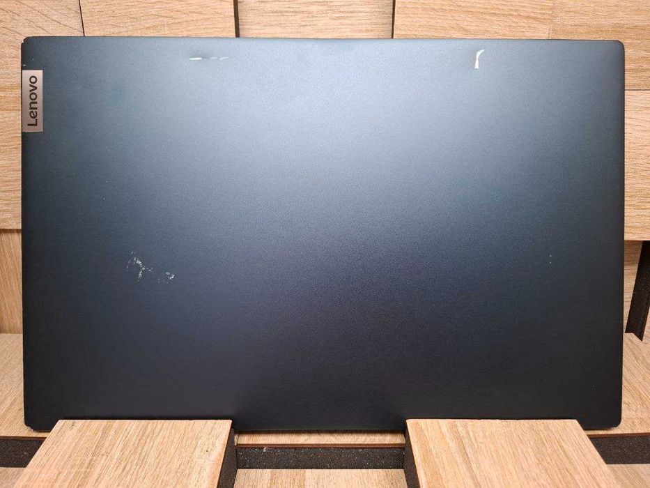 №5304 Ноутбук Lenovo IdeaPad 5 15ALC05 15.6"/AMD 7 5700U/16Gb/SSD256