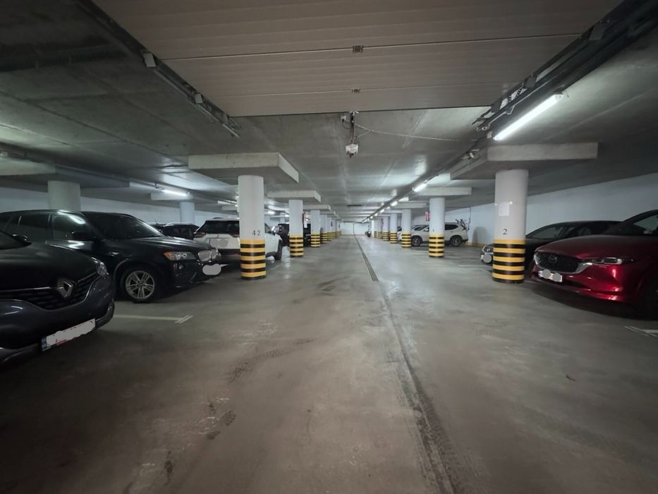 Паркомісце підземний паркінг ЖК Новомостицький Данченка 28
