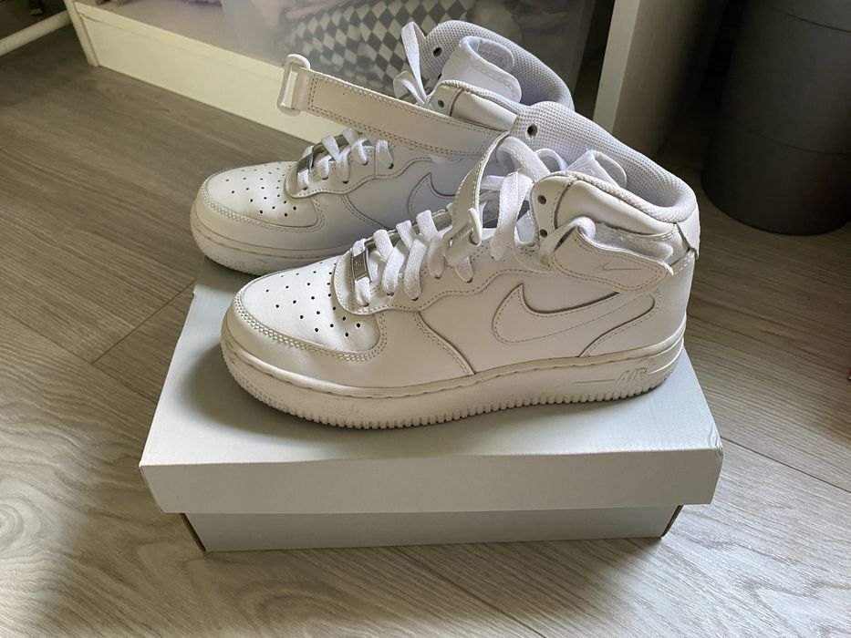 Air force 1 mid biale