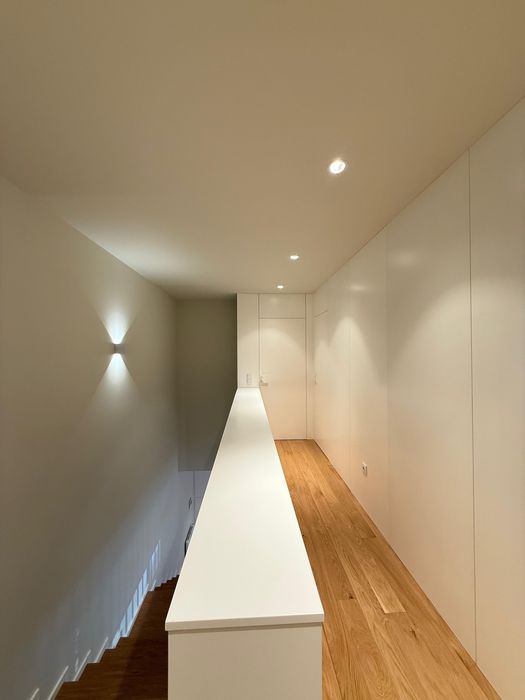 Moradia t3 moderna com piscina aquecida a 2 minutos da praia – Âncora