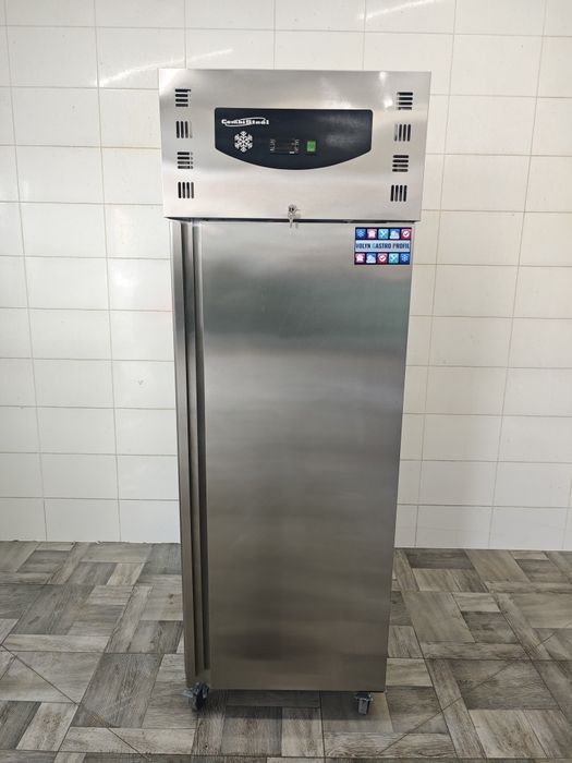 Холодильна шафа 600 л CombiSteel BV