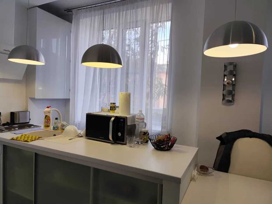 Продається 1к квартира ЖК Дмитрівська, м Централький ринок (21489)