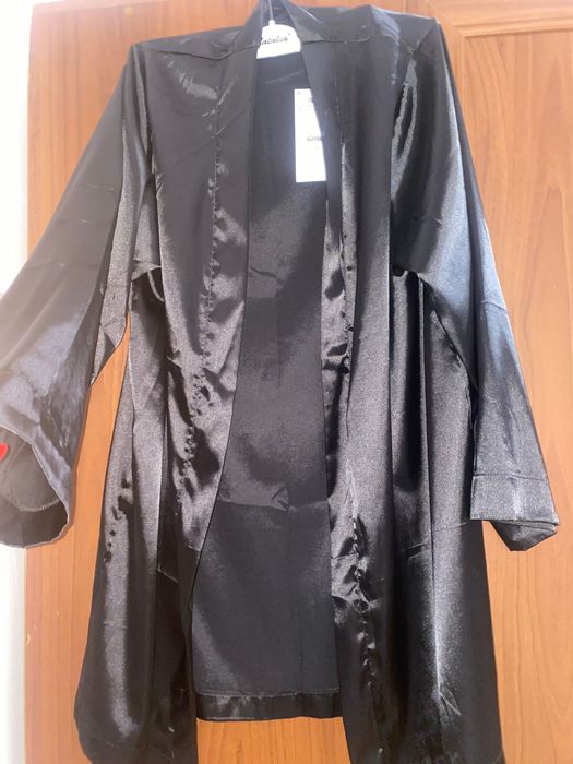 Халатик атласний ( чорний)