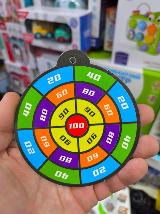 Бластер пістолет nerf з Польщі стріляє на 10 метрів