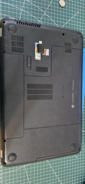 Hp Pavilion 15  i5  3GB ram