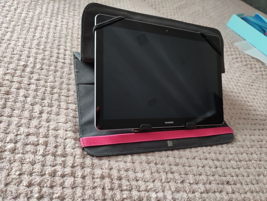Продам планшет Huawei