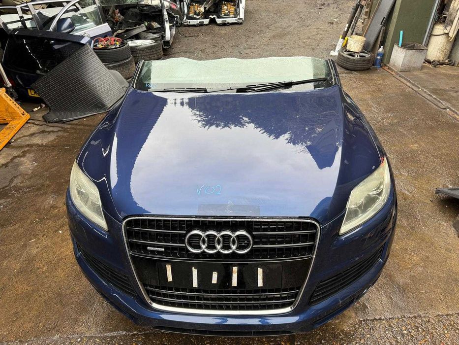 Б/в бампер передній Audi Q7 2009