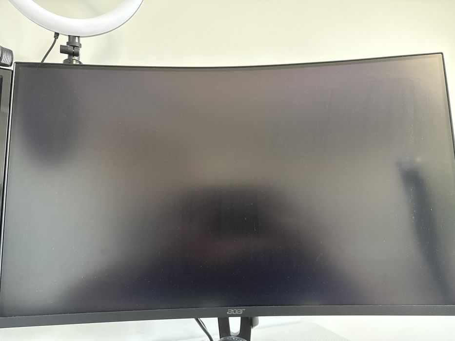 monitor Acer 144hz 31.5”