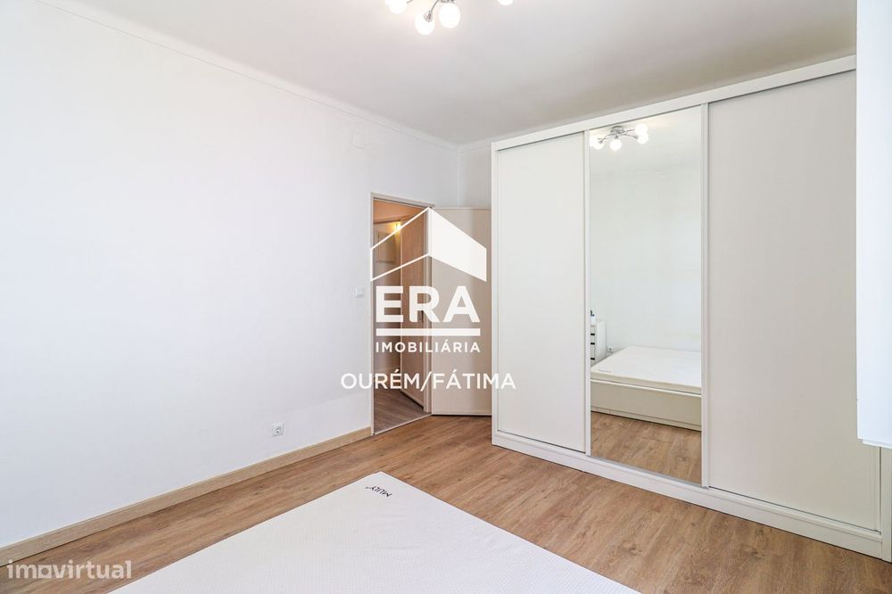Moradia T4 em Torres Novas