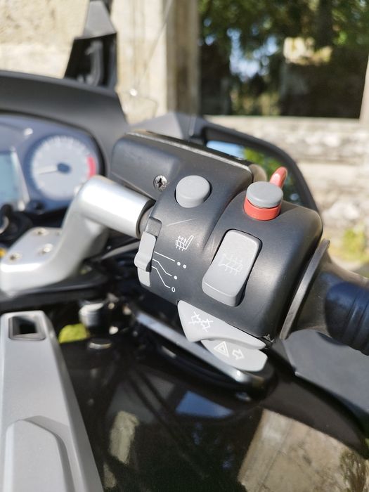 BMW R 1200 RT (2007) – 5999€ | 4 Malas Originais | LED | Bluetooth | Full Extras