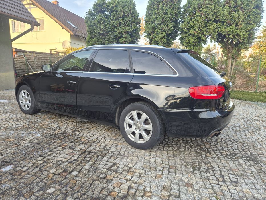 Audi A4  Avant 160 koni