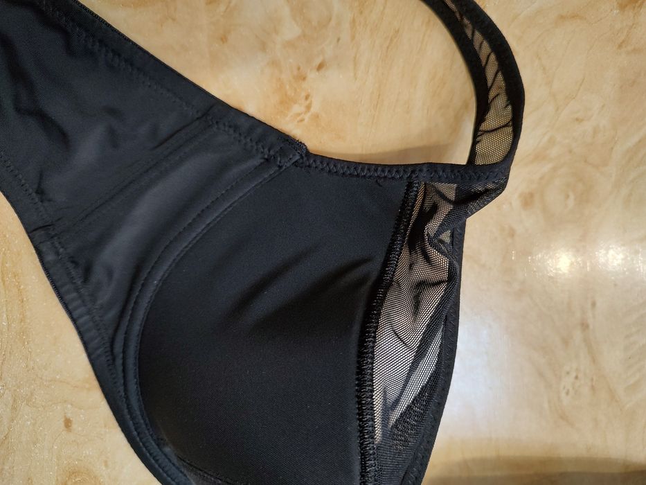 Напівпоролоновий бюстгальтер Acousma