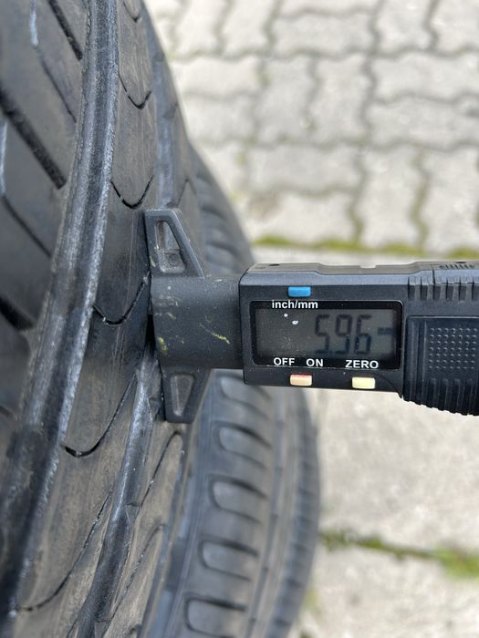28 Opony Letnie Pirelli 255/45/20 Bardzo Ładne