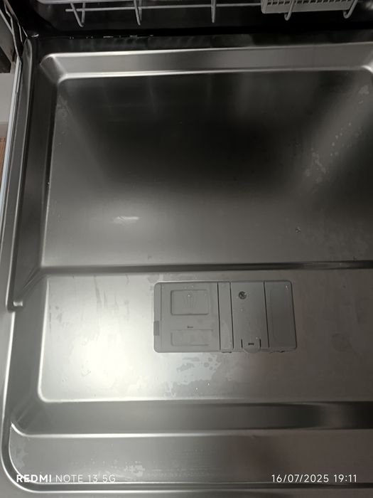 Máquina de lavar loiça Indesit