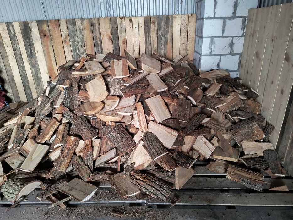 Drewno opałowe Zrzyna Dębowa pocięta 25-30cm  180 złza mp