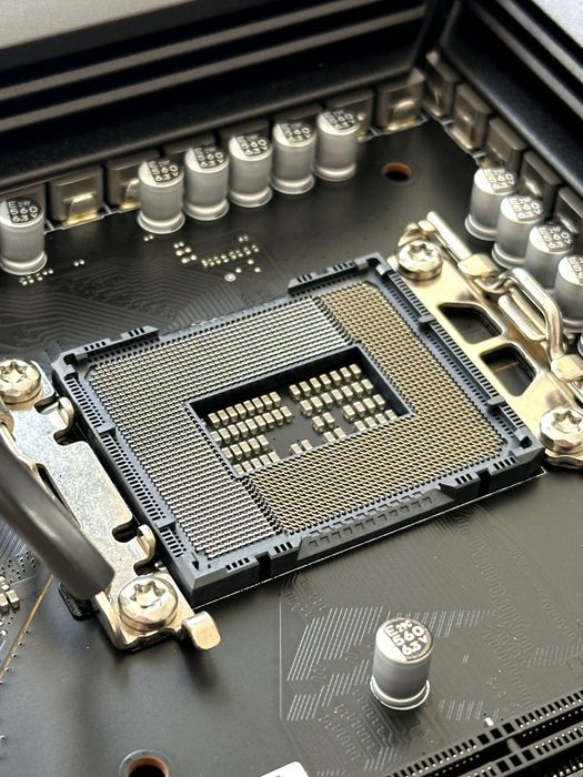 Płyta główna MSI Z690 Tomahawk WiFi DDR5