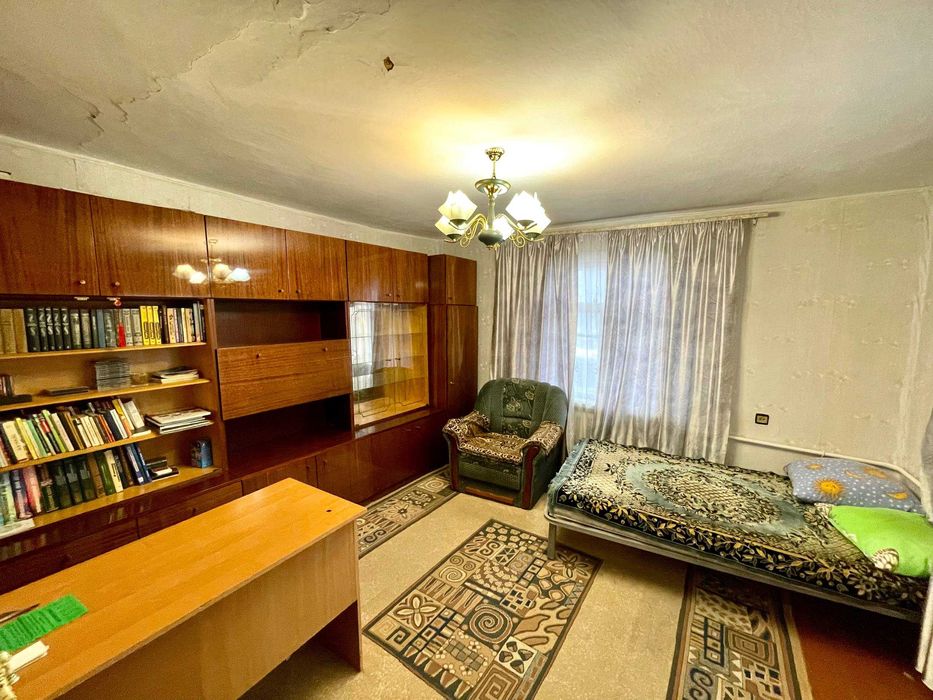 Продаж. Будинок, 2 кім., 55 кв.м. Ділянка 4 сотки. Ближнє Старе місто