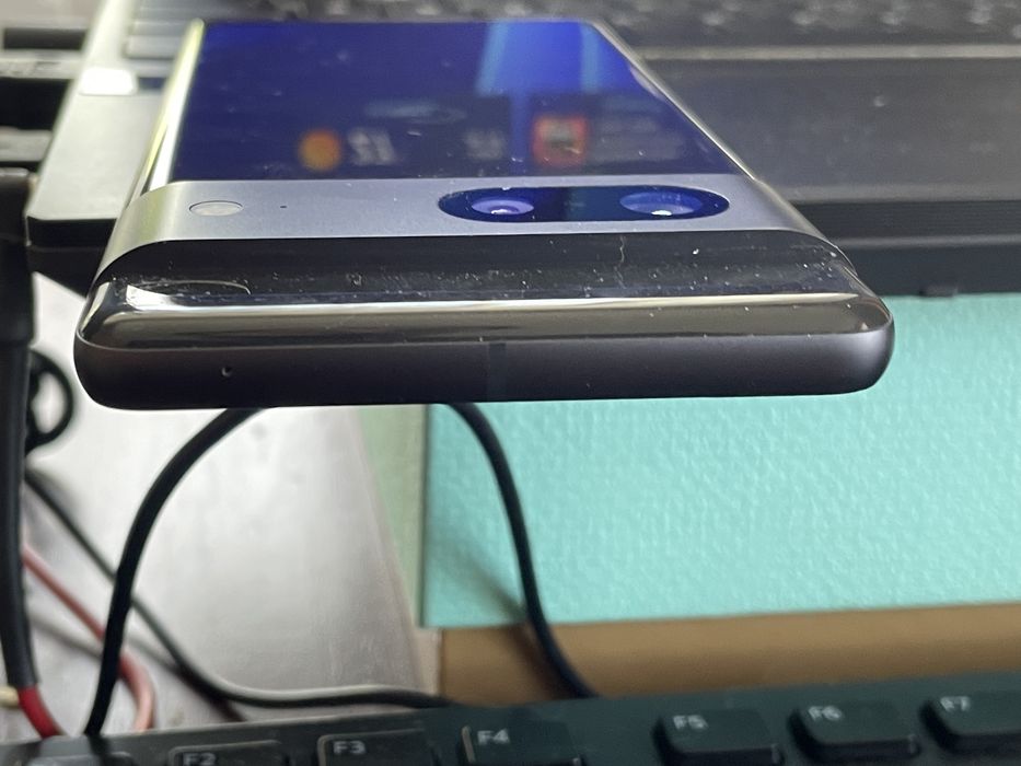 Телефон Pixel 7 8/128 не вмикається