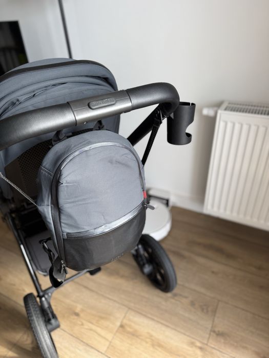Wózek 2w1 Carrello Omega Plus (spacerówka nowa) + adaptery