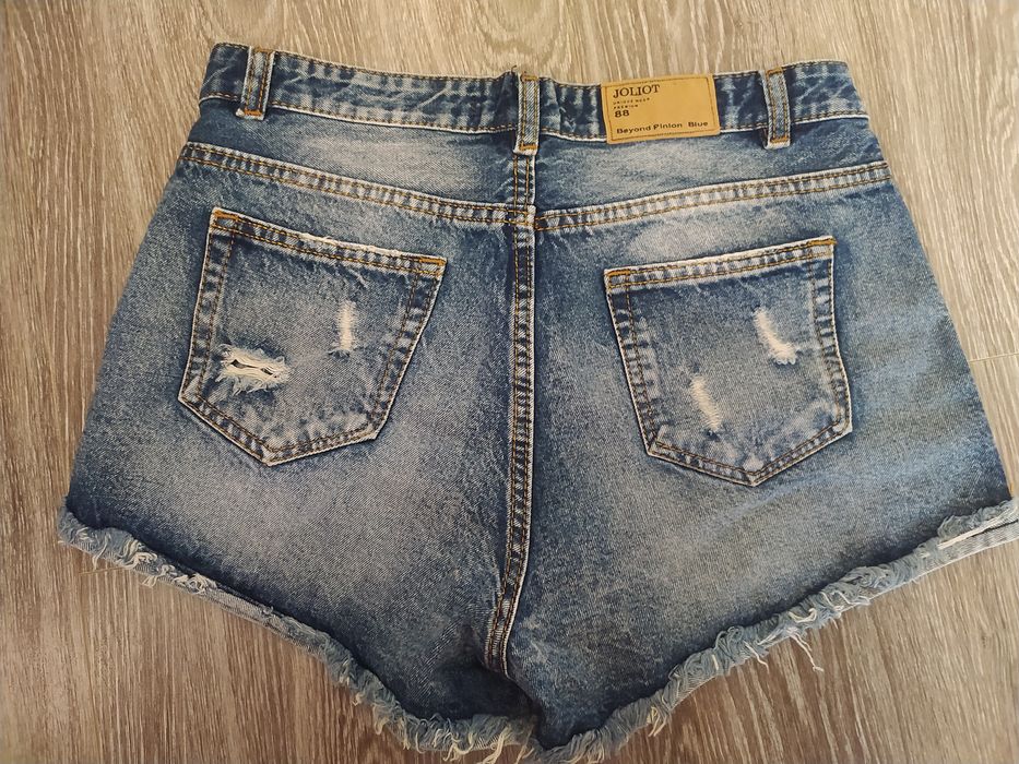 Шорти жіночі джинсові