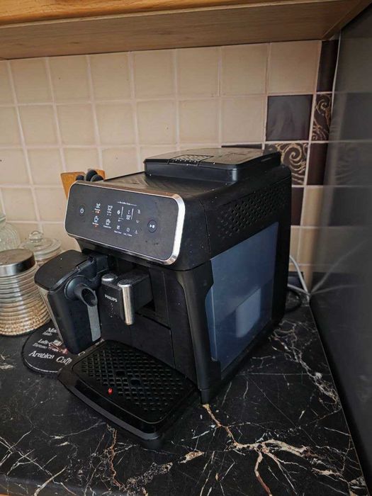 Кавомашина кавоварка Philips EP2230 2200 LatteGo