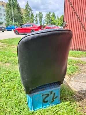 Fotel przedni do malucha 126p