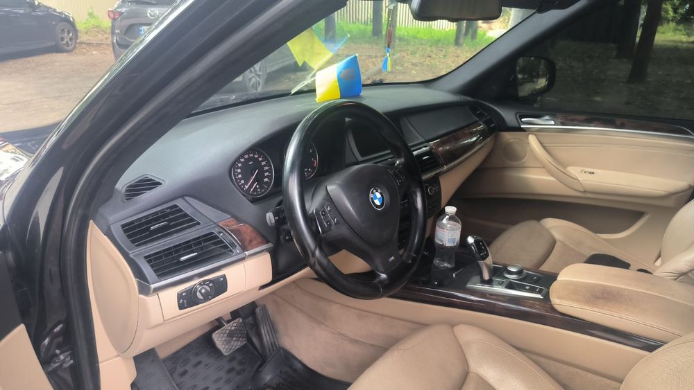 Продам BMW X5 E70