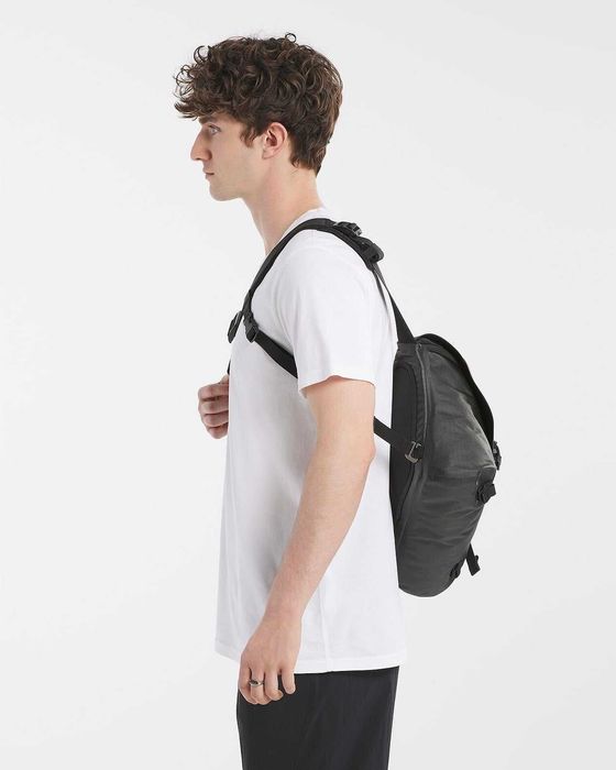 Сумка Arc'teryx GRANVILLE 10 COURIER BAG Black: 5 350 грн