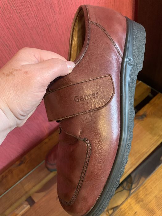 Класні шкіряні туфлі Bench