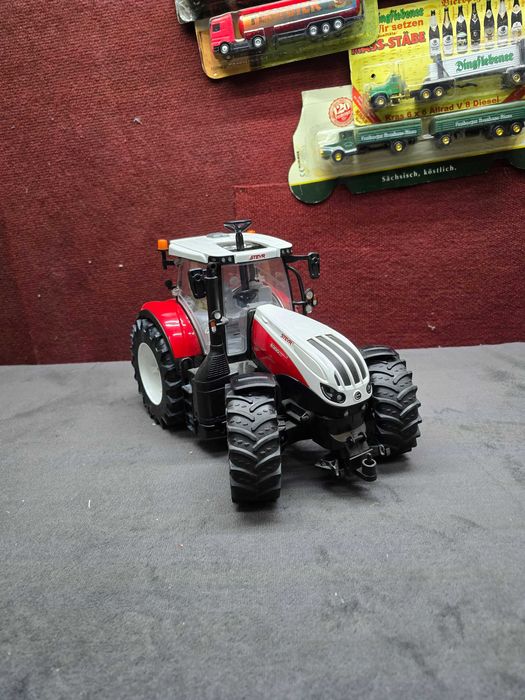 Bruder traktor Steyr 6300 Terrus CVT