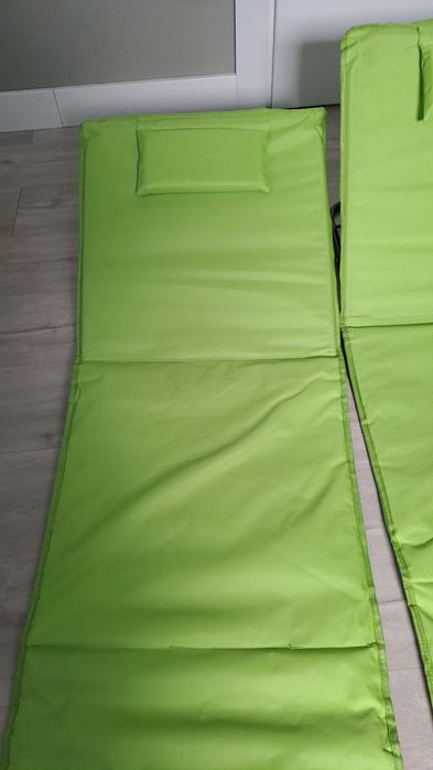 2 leżaki na plażę