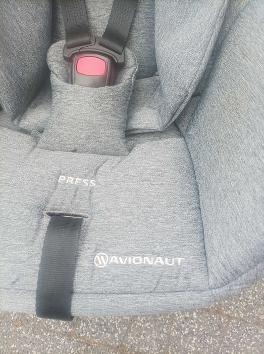Leciutki fotelik Avionaut Pixel 0-13kg
