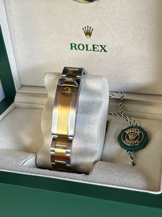 Submariner Date Just “bluesy”