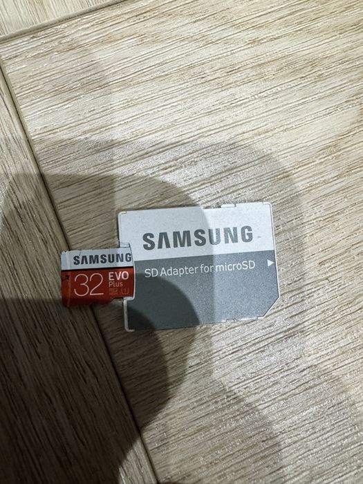 Nikon D5300 +obiektyw 18-105VR