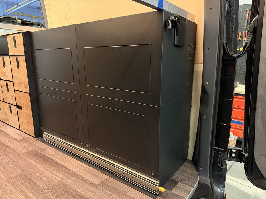 Nowy fabr komplet Van der Moon Moon Garage DUCATO SPRINTER MASTER !