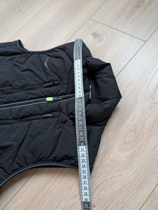 Hoka Skyfill Run black Kamizelka vest gilet