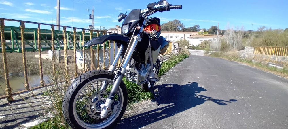 Troco Ajp Supermotard/ Ler anúncio sff.