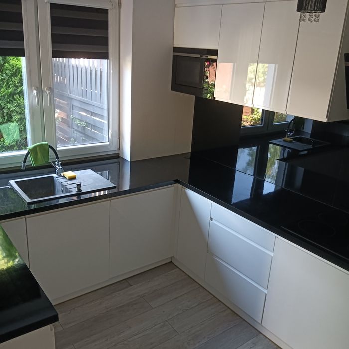 Do wynajęcia 3-pokojowe mieszkanie z 100 m² prywatnym ogrodem – Marki (Pustelnik)