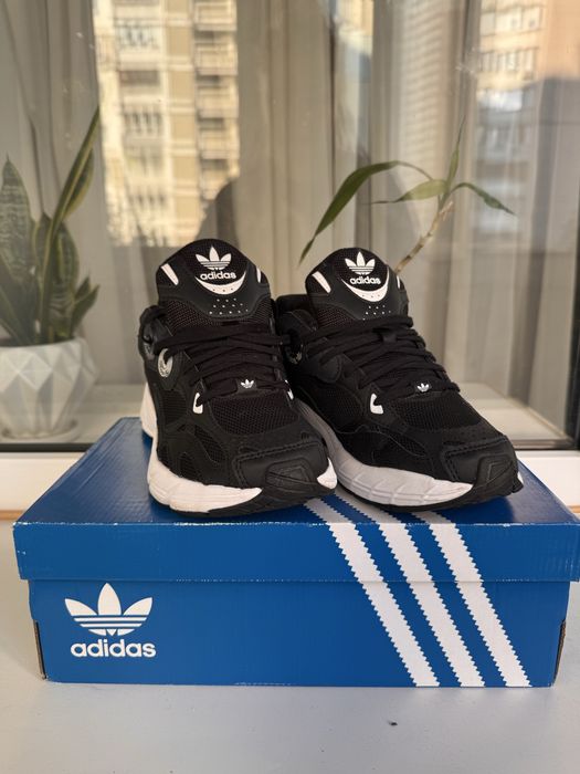 Adidas Astir 38 р