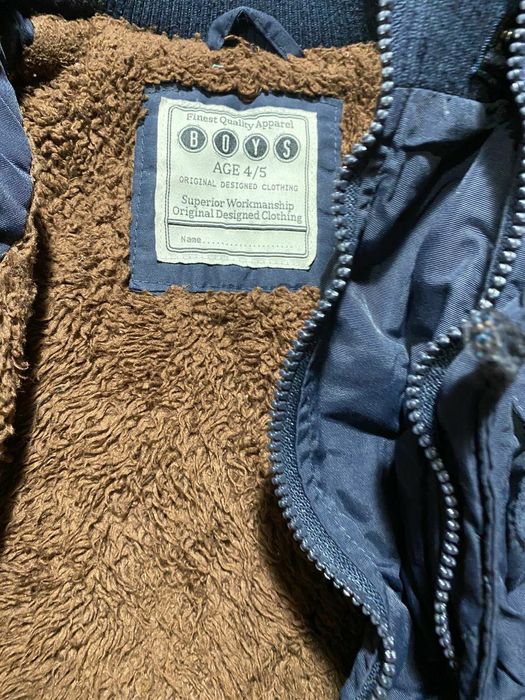 Тепла зимова курточка на хлопчика 4-5 років на меху