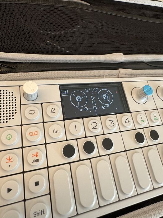 【ジャンク】 Teenage Engineering OP-1 TEENAGE ENGINEERING、ポータブル・シンセOP-1 Fieldを発表〜100