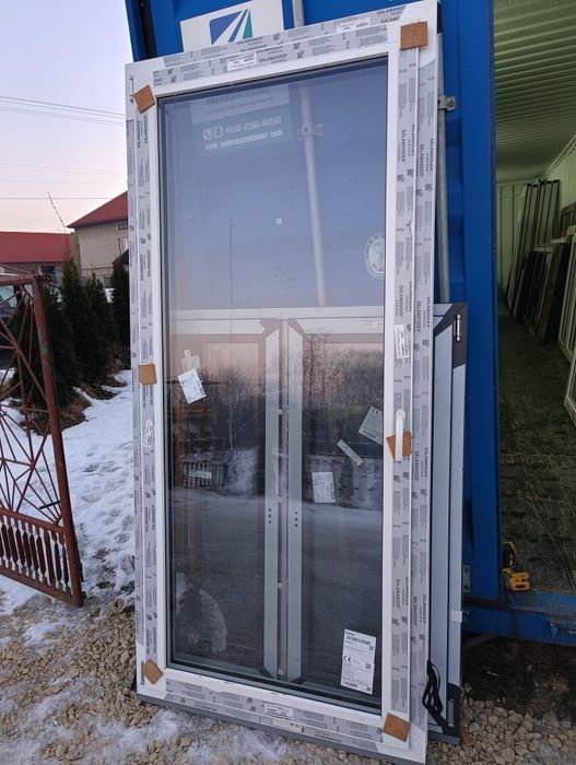 Okno balkonowe 106x226 8szt nowe 3-szybowe plastikowe rozwierno uchyl