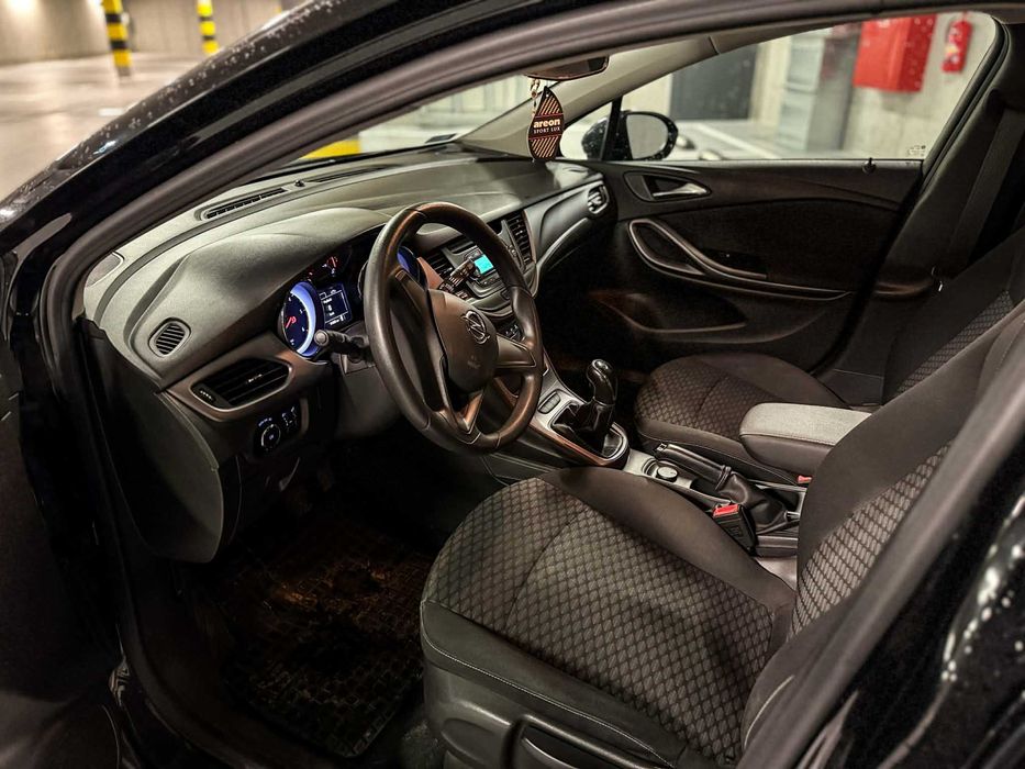 Opel Astra 1.6 CDTI 110 KM 2016
