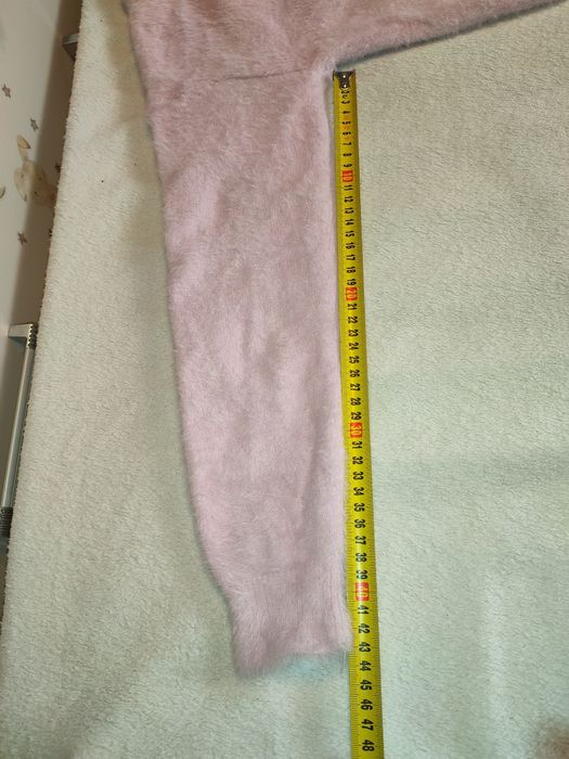 Futerkowa miękka bluza w pastelowym kolorze