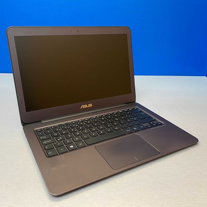 ASUS ZenBook UX305FA | 13.3" FHD | Core M-5Y10 | 4GB | 256GB SSD