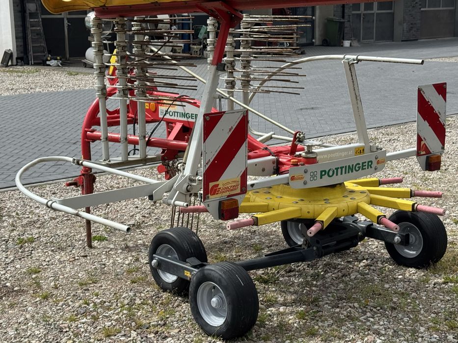 Zgrabiarka POTTINGER TOP 382 - 2015 rok - IDEALNY STAN