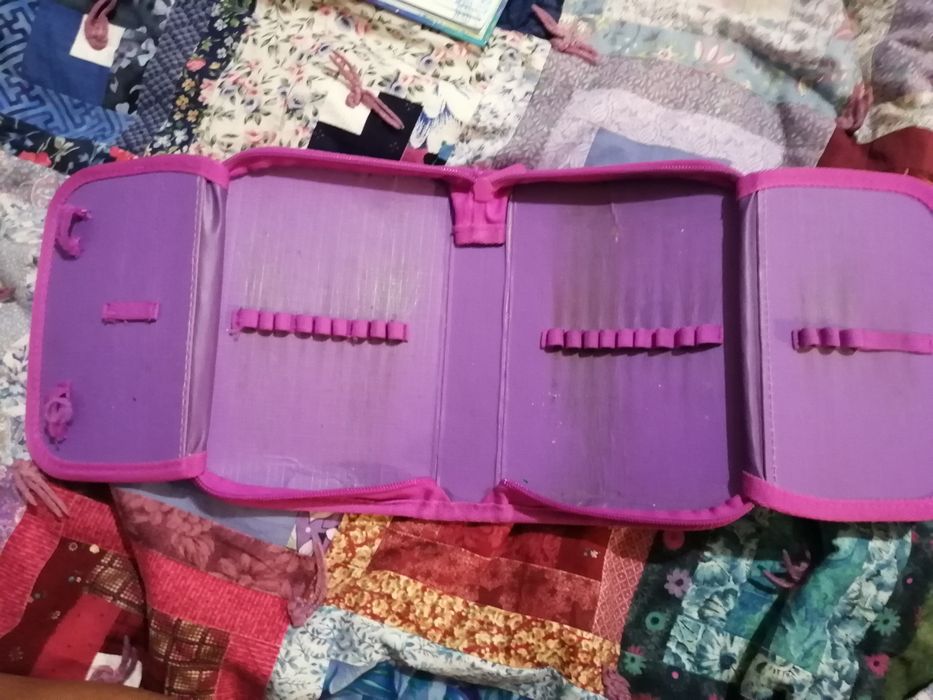 Продам школьный пенал для девочки