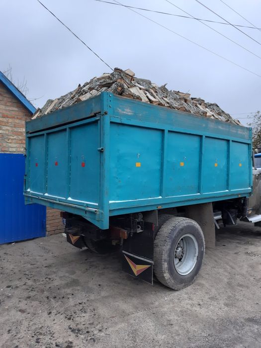 Продам дрова: метровка та рубані